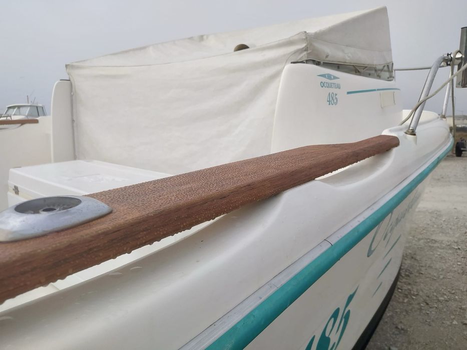 Ocqueteau 485 Semi-Cabinado