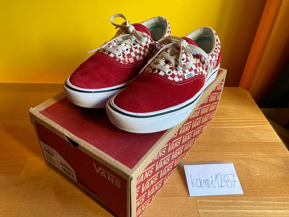 KA794 Vans Comfycush Era 36,5