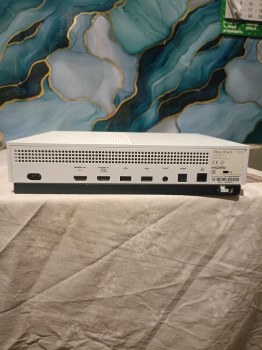 Zadbany Xbox one s