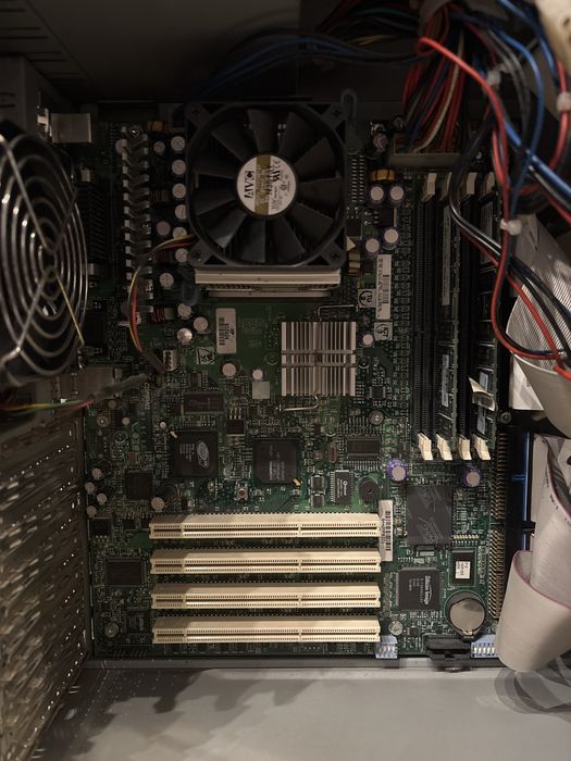 Serwer HP ProLiant ML310