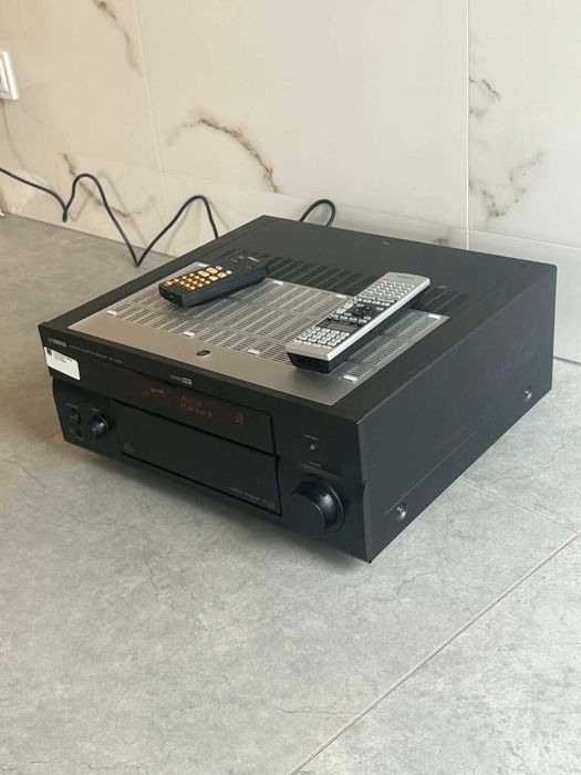 Yamaha RX-V3900 Amplituner, 7.1, 200W x 7, piloty/Komis Krzysiek