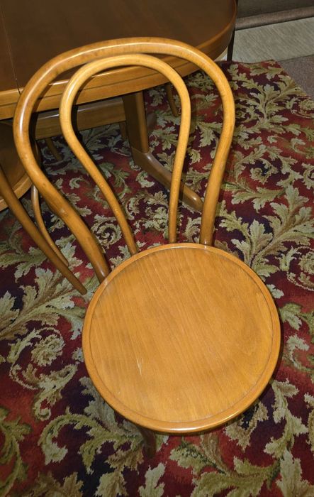 Komplet 4 krzeseł giętych z Jasienicy stan bardzo dobry