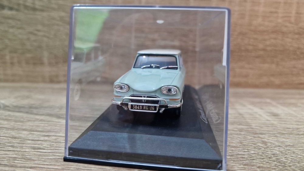 Miniatura Citroen Ami 8 «1962« 1:43