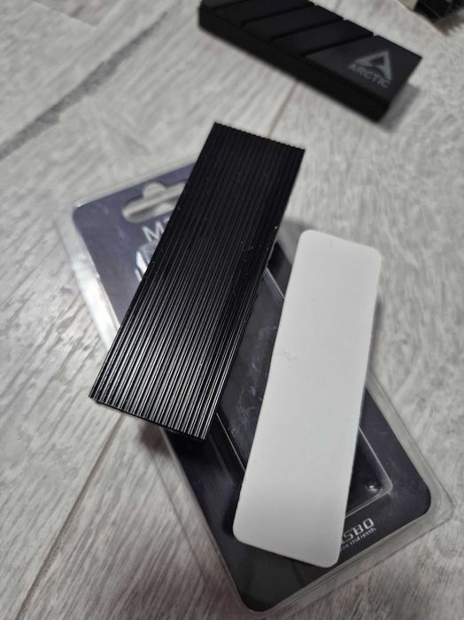 радіатор на M.2 SSD диск