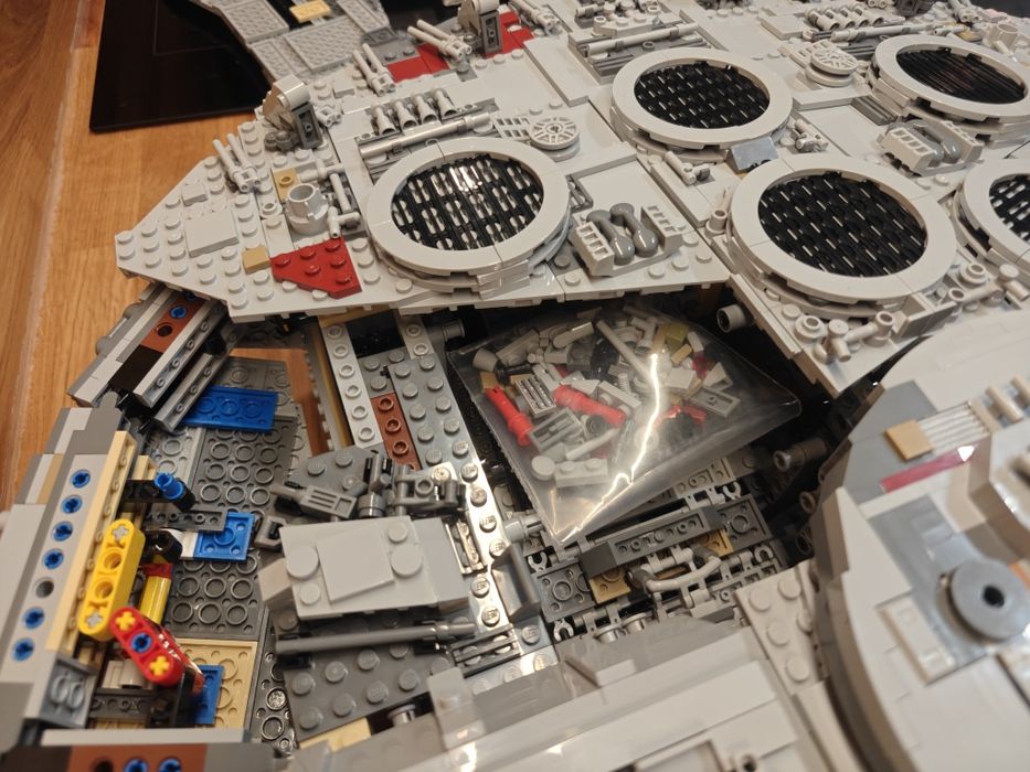 Lego Star Wars 75192 Ultimate Collection Millenium Falcon Sokół