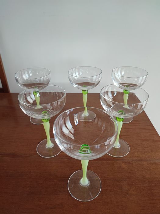 Taças de cristal sobremesa64409454960387121
