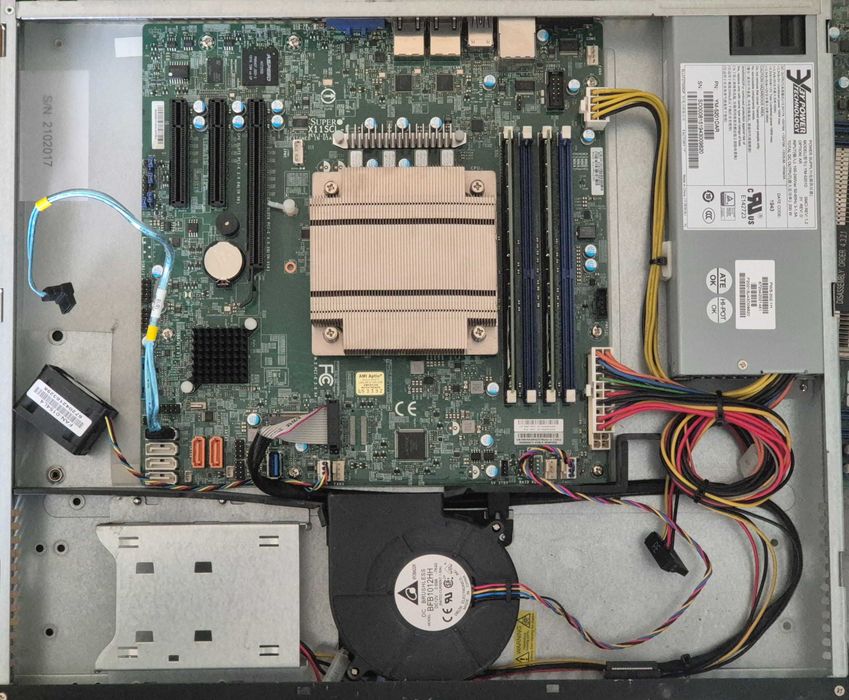 Сервер Supermicro X11SCL-F + Xeon E-2288G + 64 GB ECC Samsung