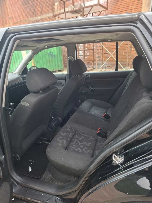 Golf IV 1.9 TDI em bom estado