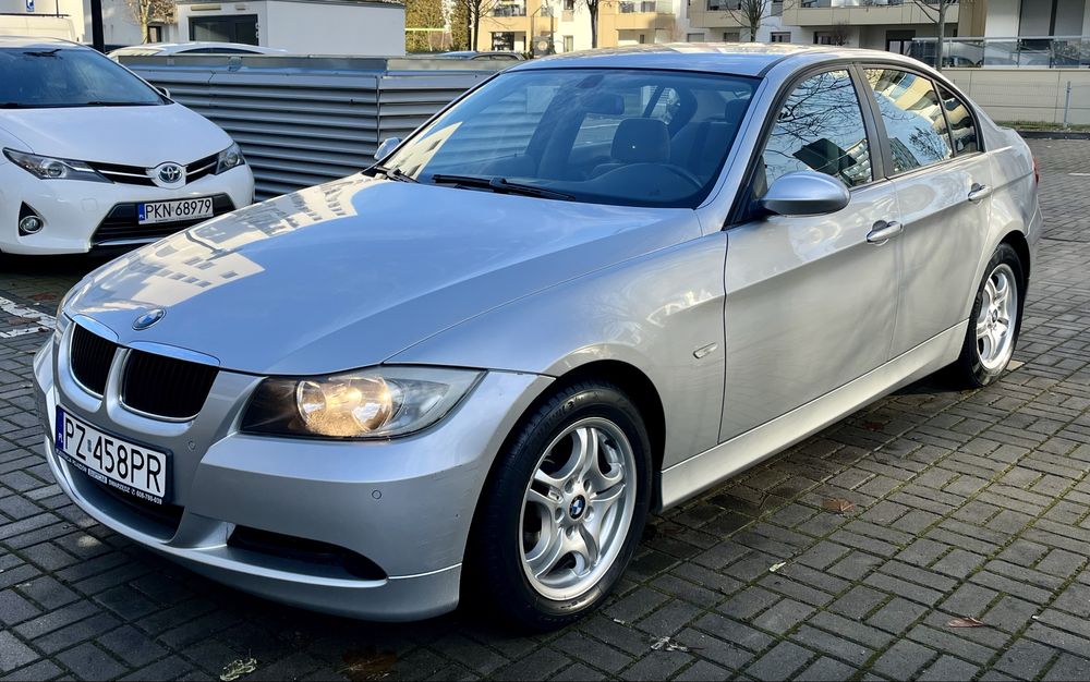 BMW 320i E90 2.0Benzyna