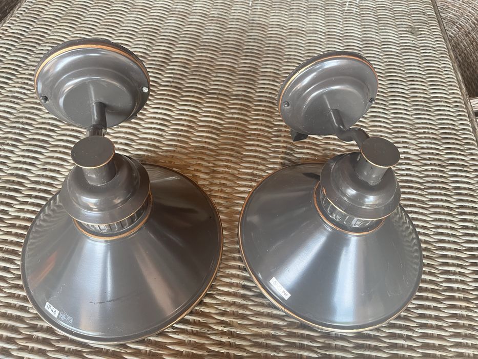 kinkiety to zewnętrzne lampy ścienne