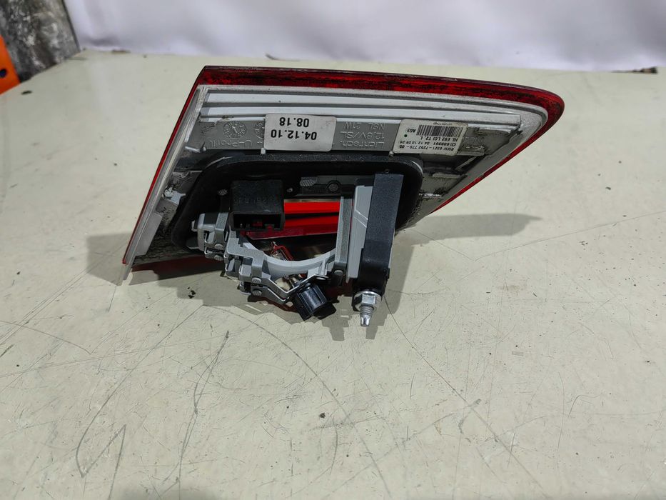 Farolim da mala esquerdo BMW serie 3 Coupé E92/93 LCI