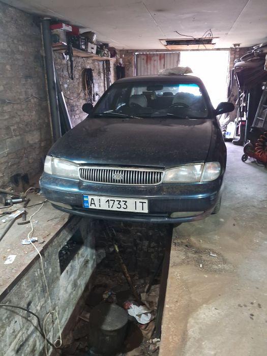 Автомобіль Kia clarus 1997
