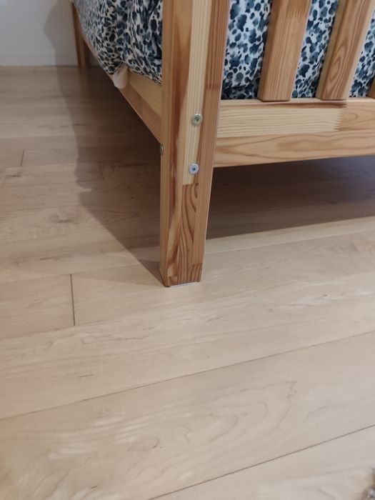 Vendo Cama de criança + colchão