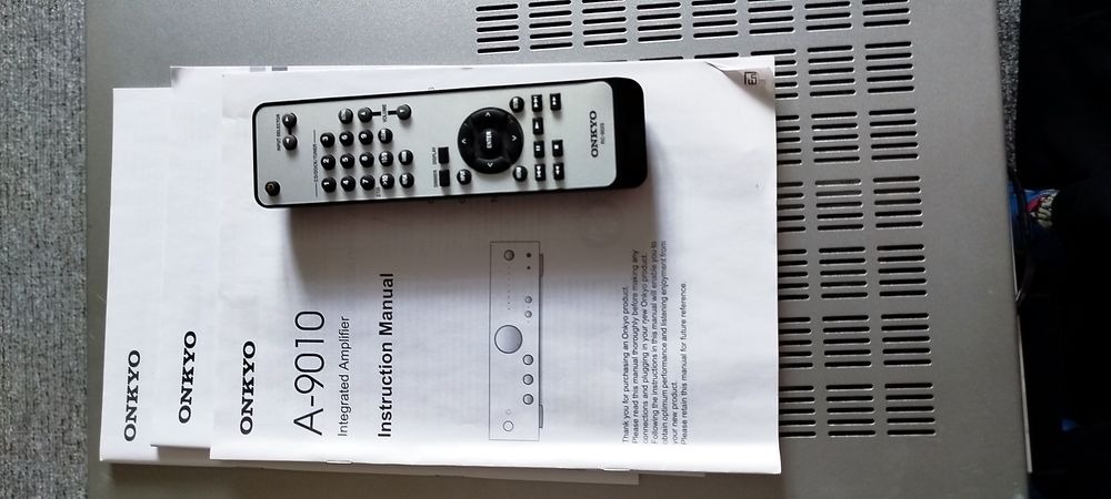 Wzmacniacz Onkyo A-9010