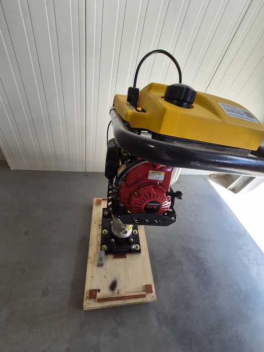 Zagęszczarka skoczek Baumax GS70-P Wacker Bs60-2 Belle