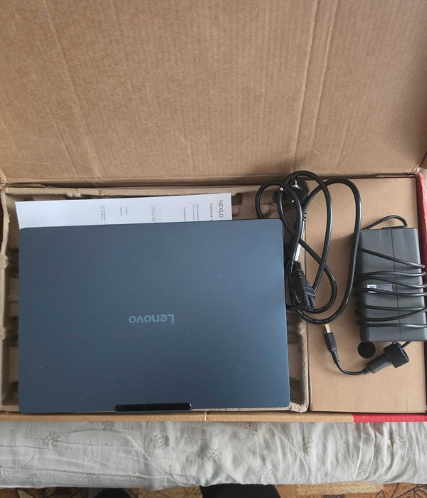 Yoga Pro 9 16IAH10 Ultra 9 285H 32GB 1TB 3.2K OLED 120Hz DOTYK RTX 5060