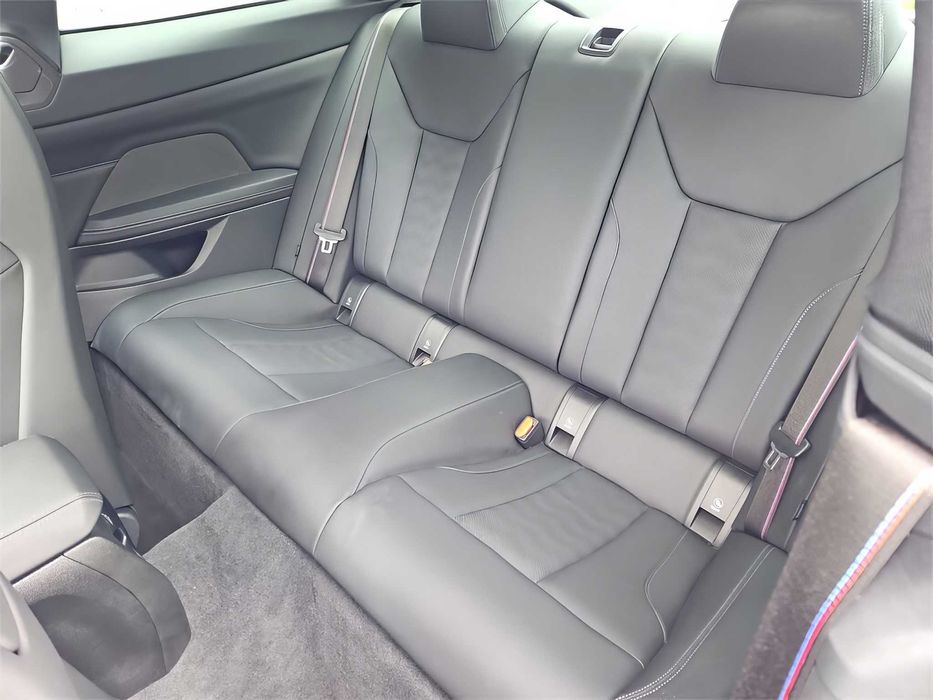 BMW M4 Competition      2022