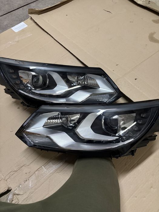 Volkswagen Tiguan передні фари 2010-2016 р
