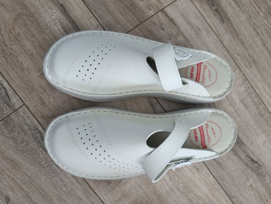 Buty medyczne damskie saboty klapki 40 białe Julex skórzane nowe