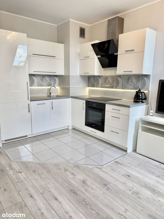 48 M Dwa Poziomy Duży Balkon 9 M / 2 Miejsca Postojowe Winda Poświętne - Widok 5