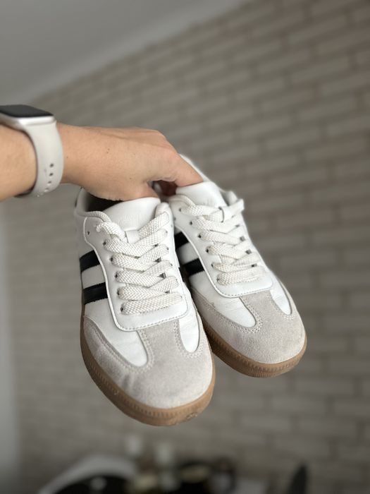 Жіночі кросівки кеди в стилі adidas