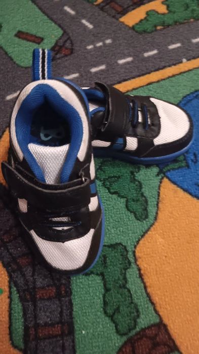 Buty świecące chlopiece