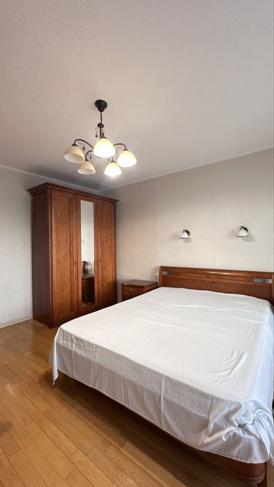 Довгострокова оренда в центрі міста 1,5к . Новобудова . інд. Опалення