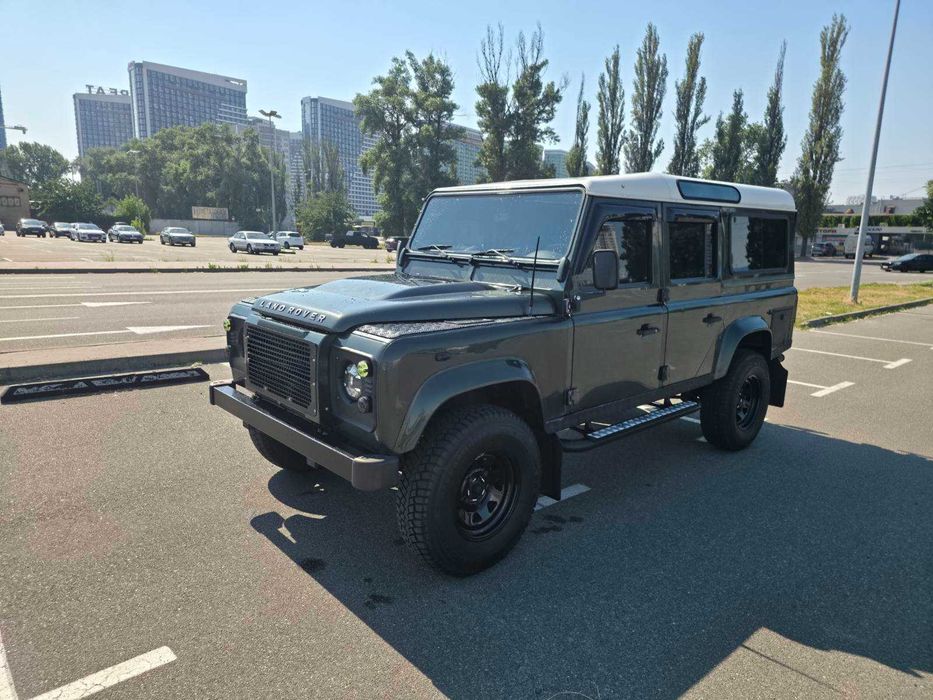 Land Rover Defender L316