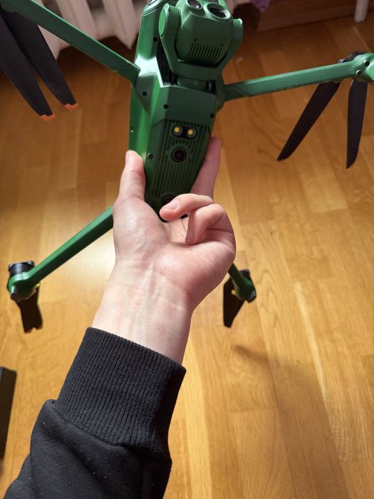 Професійний тепловізійний дрон Anzu Robotics Raptor T (аналог DJI Mavic 3T)