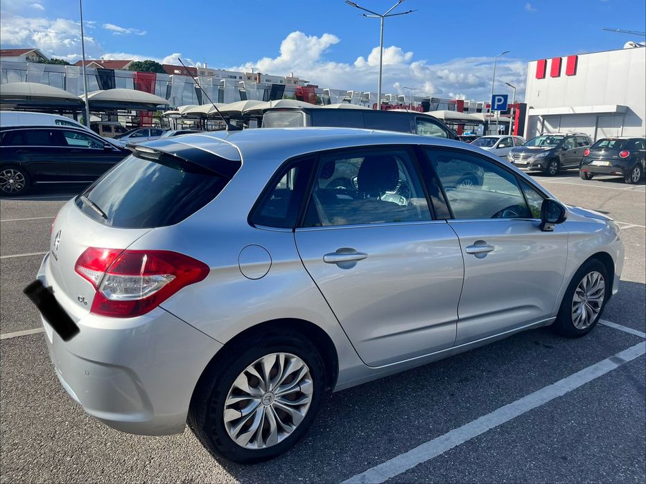 Cintroen C4 II Hatchback 1.4 VTi