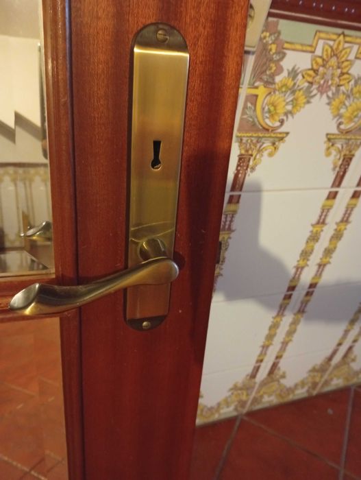 Portas espelhadas óptimo estado