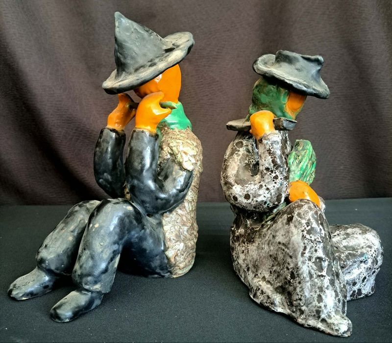 Par de figuras  Maria Luísa Fragoso