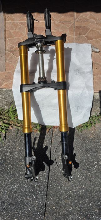 Forquilha dianteira completa Yamaha MT-09 2021-2023