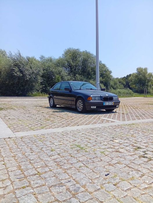 Vendo BMW compact e36 foto 2