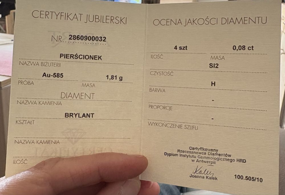 Złoty pierścionek Apart z brylantami (Rozmiar 10) + Certyfikat.