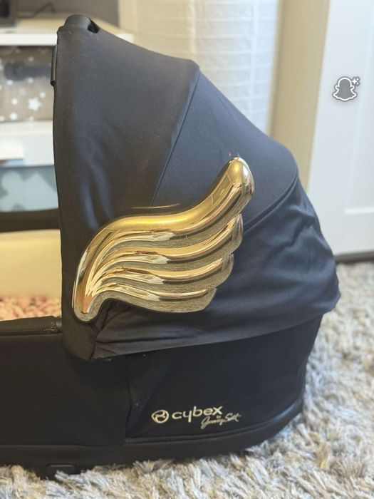 Gondola cybex by Jeremy  Scott  priam 4.0