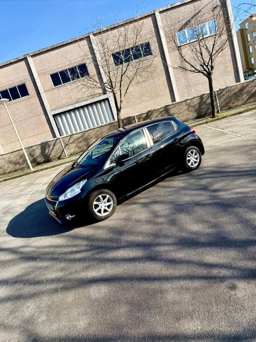 Peugeot 208 1.4 HDI