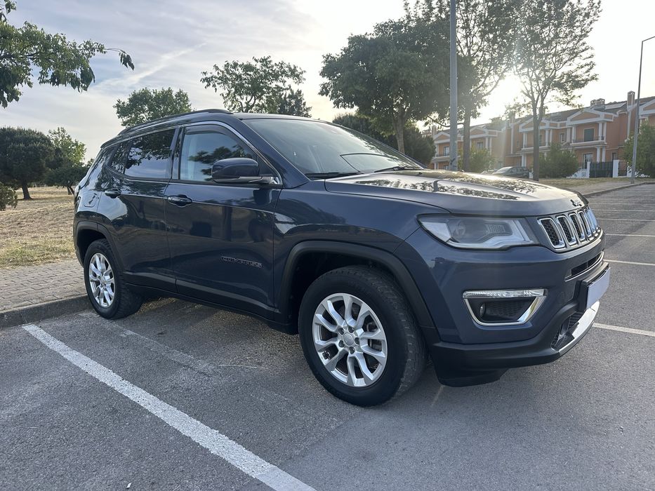 Jeep Compass 1.3 4XE Limited ( 38 mil kms )