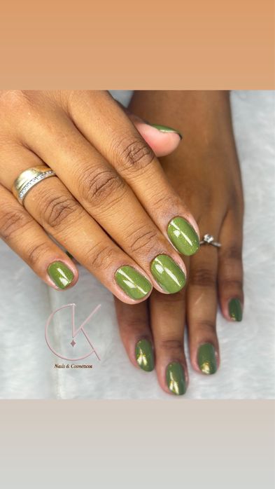 Procuro modelos para nails designer