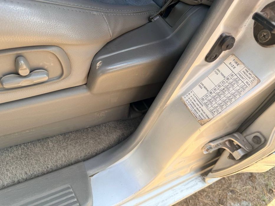 Mitsubishi Pajero 2002 VIN JMYLRV73W2J708709 фото оголошення 17 з 24