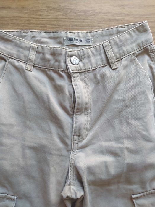 Calças cargo tamanho 32 Pull&Bear