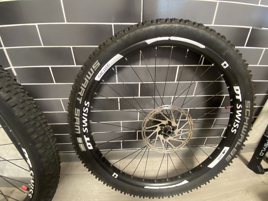 Вілсет DT swiss 27.5 на осях , вісь 142/12 , 110/15 boost