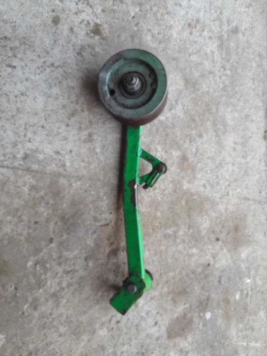 Натяжник ременя ГСТ-90 комбайна ДОН 1500 А-Б