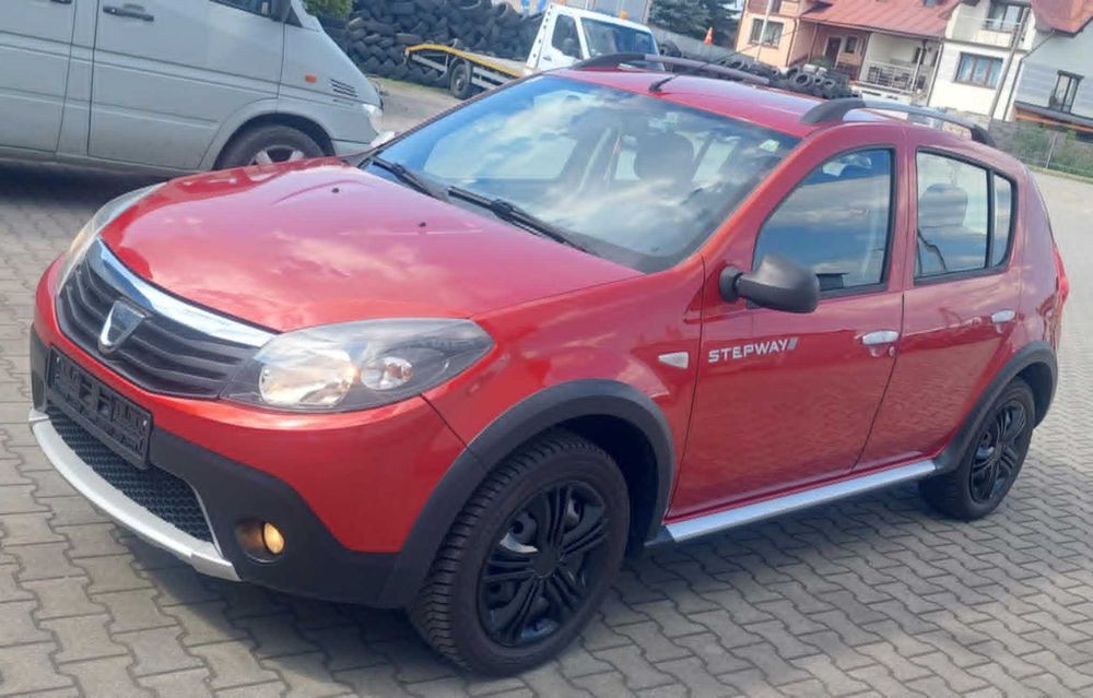 Bardzo ładna Sandero Stepway 1.6 KLIMA !