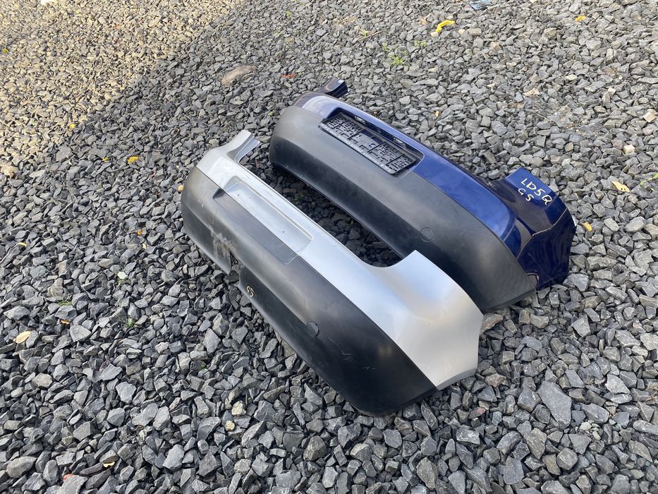 Задній бампер Фольксваген Гольф Golf 5 Хетчбек