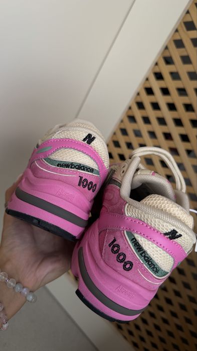 New Balance 1000 Real Pink Sandstone