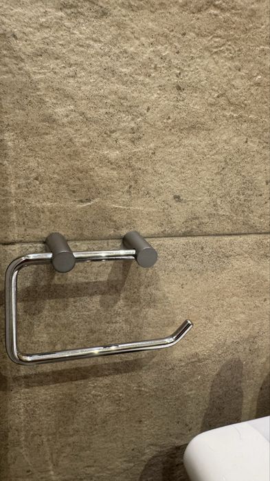Conjunto acessórios WC em inox cromado e mate