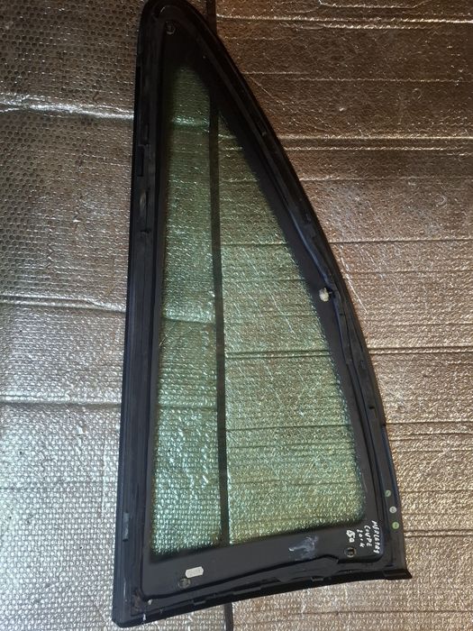 Vidro Lateral  Ilharga esq° Mercedes coupê Ano 2004 Original