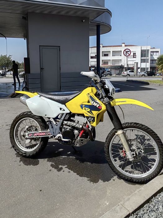 Suzuki DRZ 400 E