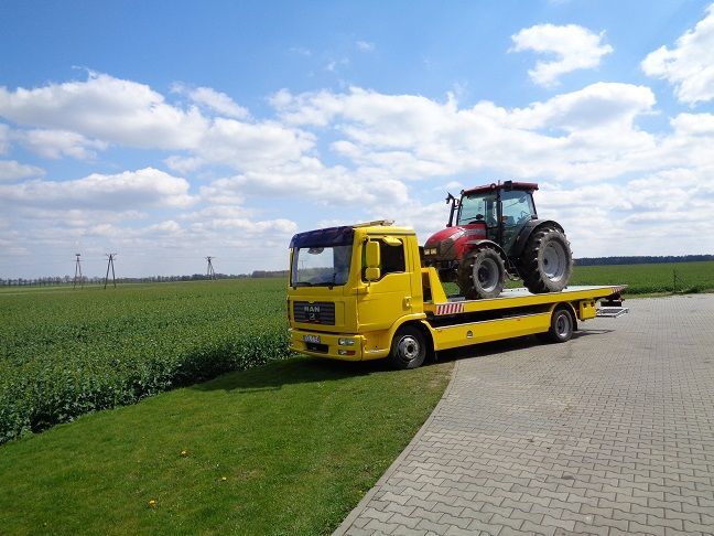 Wynajem Samochodów  kombi Busów 9os.Dostawczych Maxi,Laweta,Transport